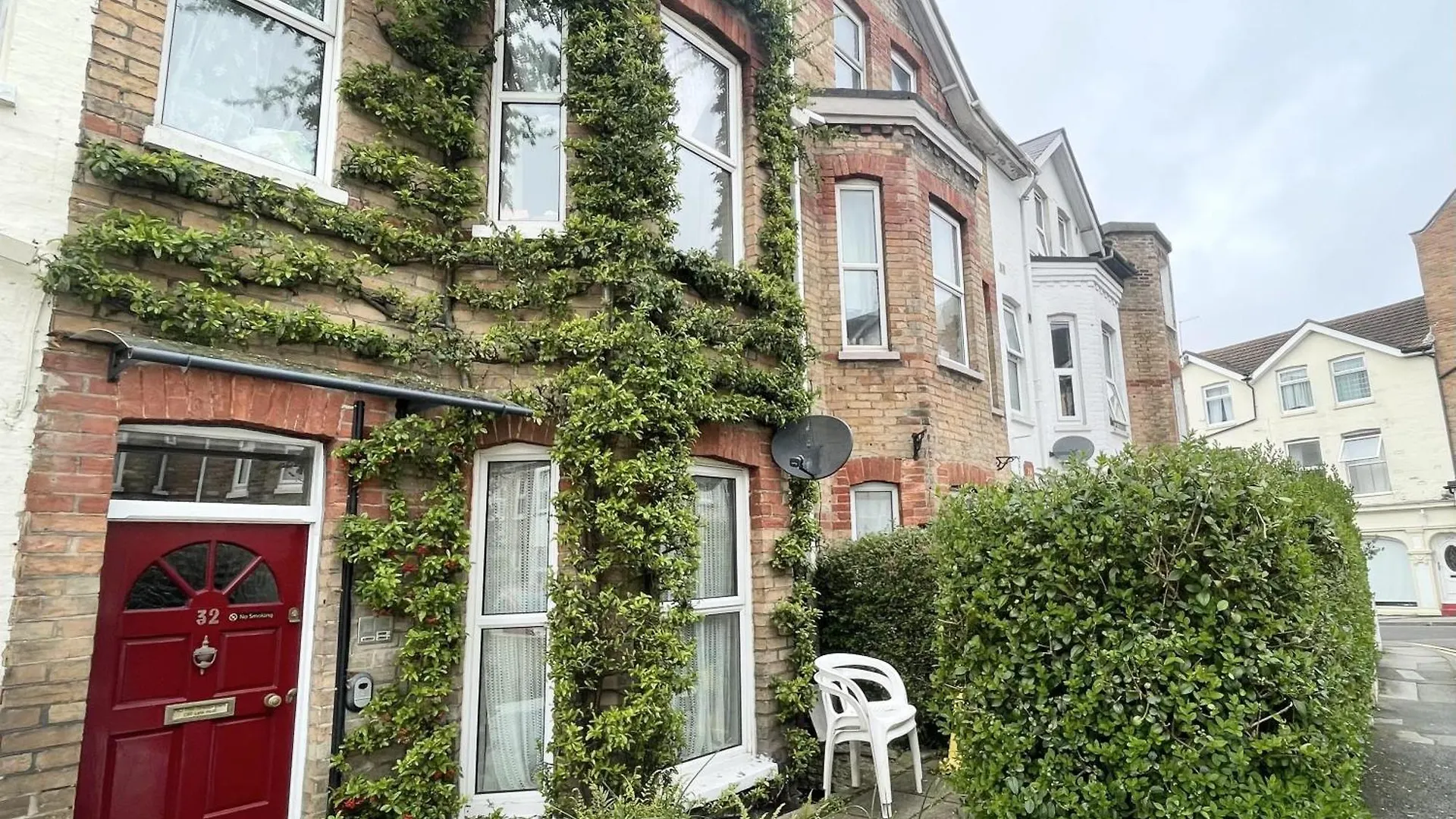 Apartment St Michaels Road - Explore Bournemouth